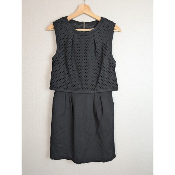 Trina Turk Womens Jolina Black Eyelet Popover Dress Sz 4 Zip Up Contemporary 174 - Picture 1 of 10